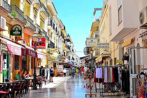 Spania, lovită de ploi extreme: doi morți în Malaga și Granada, alerte meteo în mai multe provincii