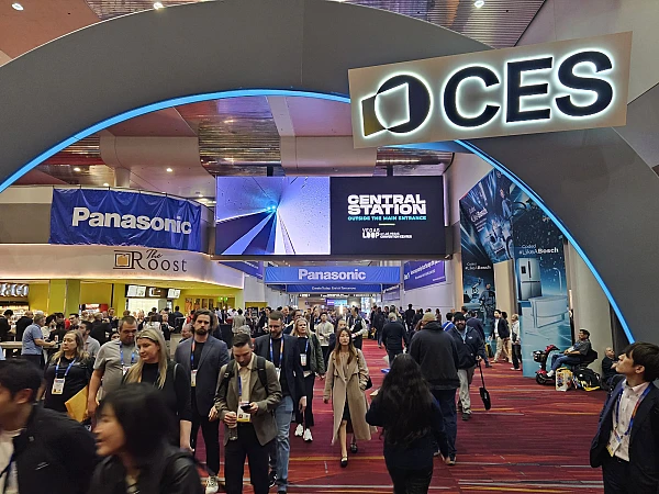 CES 2026: gadgeturile cu AI promit să-ți monitorizeze sănătatea, dar nu toată lumea este convinsă