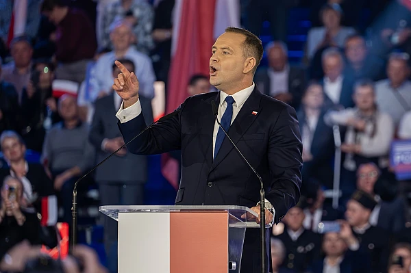 Președintele Poloniei blochează aplicarea legii UE pentru platformele online