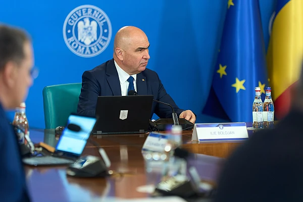 Aproape 13.000 de posturi ar putea fi desființate în primării și consilii județene