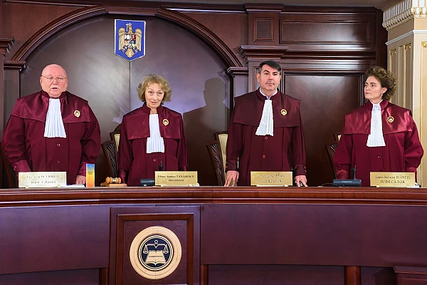 CCR amână din nou reforma pensiilor magistraților: decizia, mutată pe 11 februarie 2026