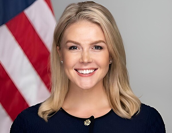 Karoline Leavitt îl apără pe Trump după ce acesta ar fi confundat Groenlanda cu Islanda