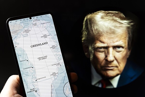 Trump anunță că SUA vor avea suveranitate asupra terenului bazelor militare din Groenlanda