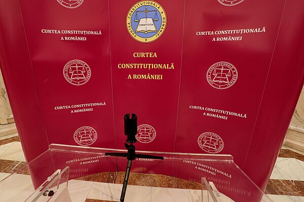 Decizia CCR pe pensiile magistraților, așteptată azi, dar încă incertă