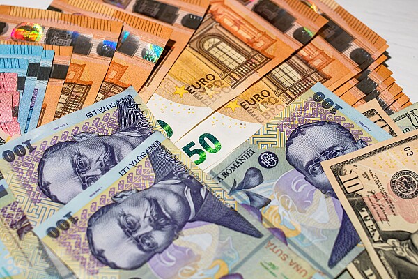 Curs BNR, 23 martie 2026. Euro crește în timp ce aurul scade puternic