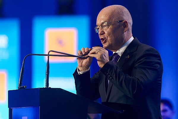 Viitorul buget al UE, miza uriașă pentru România. Emil Boc vorbește despre „ultimul tren”